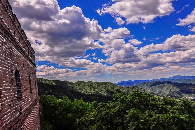 Mutianyu Great Wall Private VIP Tour with Peak Restaurant Dining and Cable Car - Three hours on the wall at Mutianyu