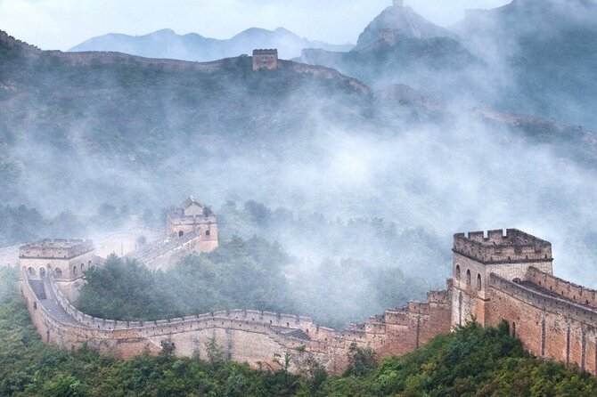 Mutianyu Great Wall Tour, VIP Fast Pass Skip Shuttle Bus Queue - Cable car, toboggan, or walking uphill