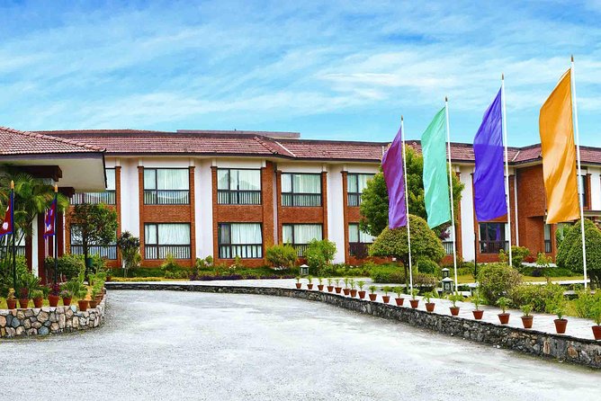 Nepal in Luxury: Kathmandu, Chitwan & Pokhara Escape – 8 Days - Pokhara’s temples, waterfalls and lake views