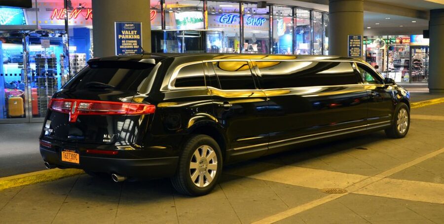 New York City Airports Luxury Arrival or Departure Transfers - Key points at a glance