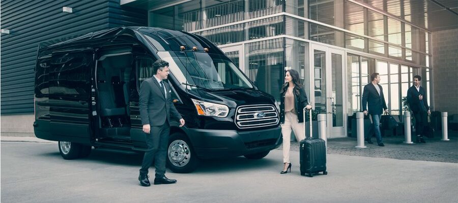 New York City Airports Luxury Arrival or Departure Transfers - Comparing the $294 group price