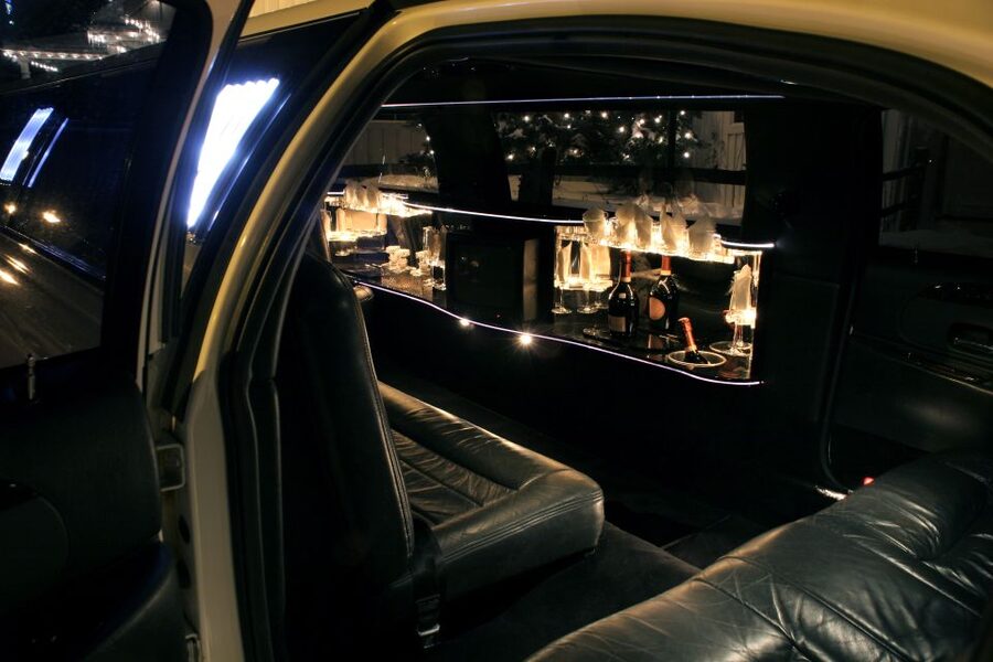 New York City Airports Luxury Arrival or Departure Transfers - Arrival transfer or departure transfer?