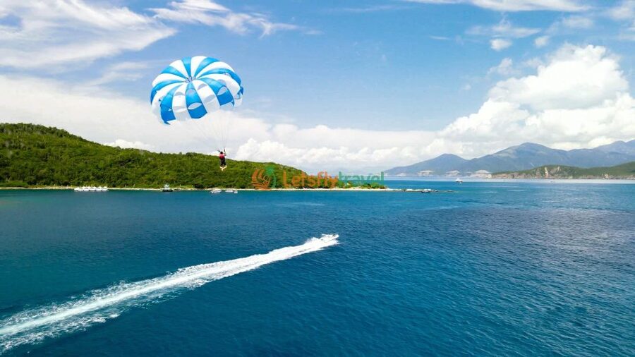 Nha Trang Full Day 3 VIP islands – Hon Tam Resort - Coral Bay and Sỏi Beach: three hours by the water