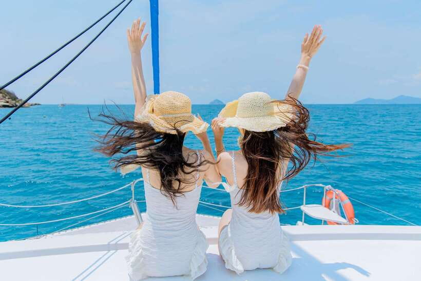 Nha Trang: VIP YACHT TOUR ( BBQ, Water activities) - A closer look at the five-hour schedule