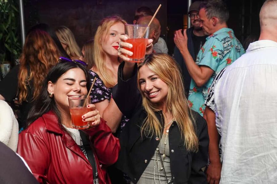 Nice: Orange Bar Crawl with 5 Free Shots & VIP Club Entry - Is the $20 price good value?