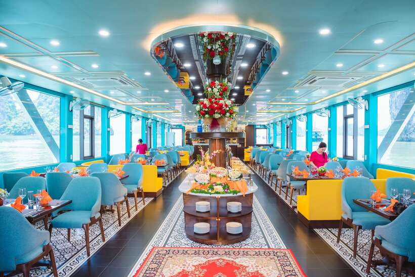 Ninh Binh: Luxury Day Cruise to Stunning Ha Long Bay + Lunch - Ti Top Island and the climb to Ti Top Peak