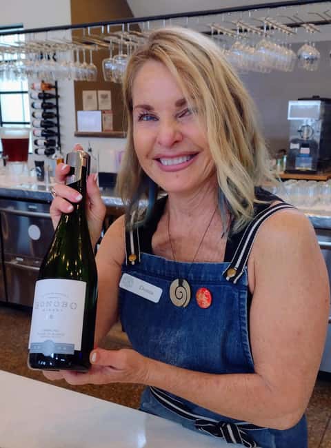 NON BUS VIP GMC YUKON Old Mission Traverse City Wine Tour - Bowers Harbor adds another scenic tasting stop