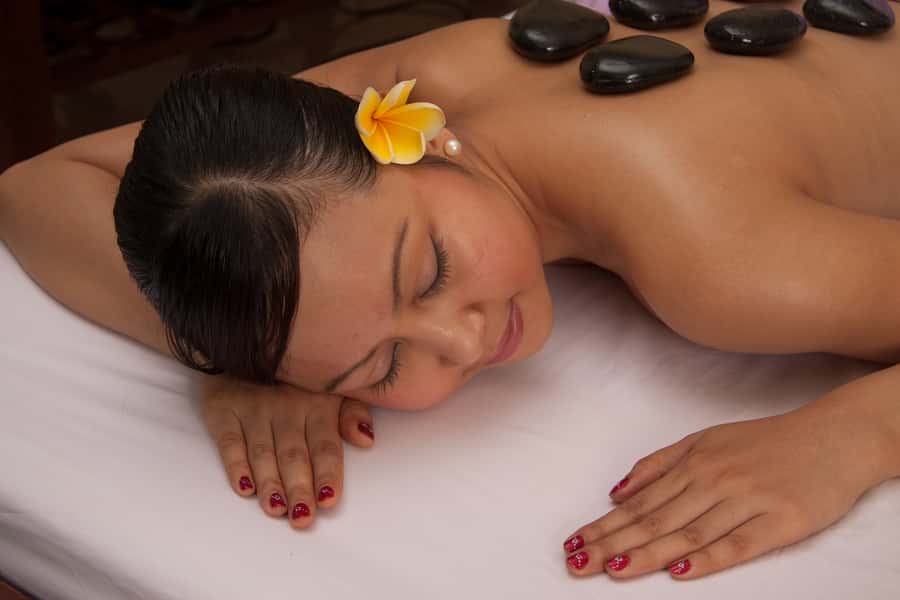 Nusa Dua: 2-Hour Luxury Warm Stone Massage Spa Treatment - Starting With Pickup at Nusa Dua Beach