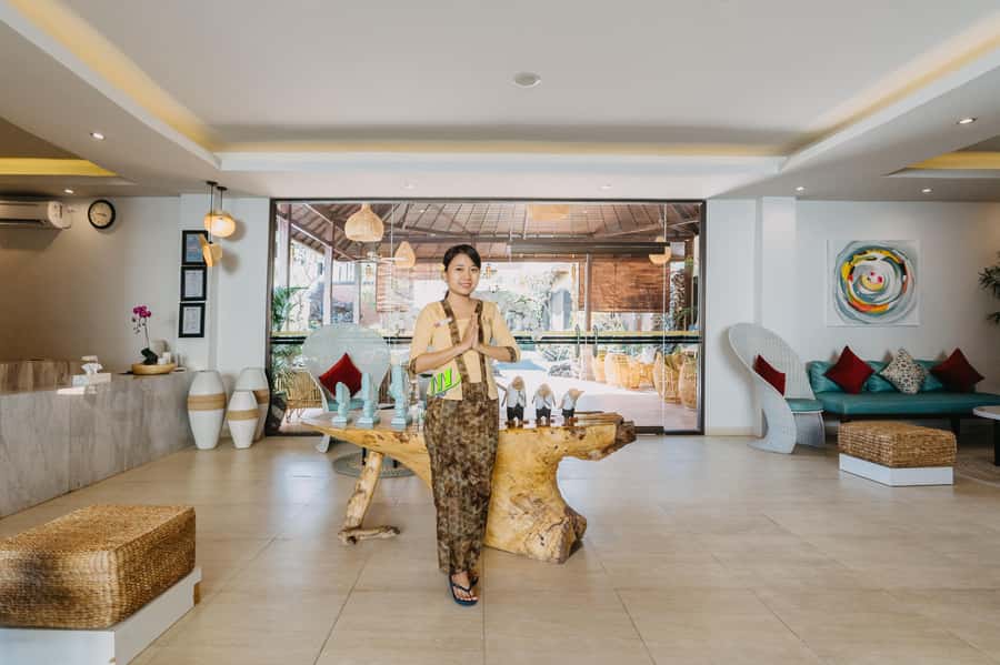 Nusa Dua: 2-Hour Luxury Warm Stone Massage Spa Treatment - Foot Washing and the One-Hour Bali Massage