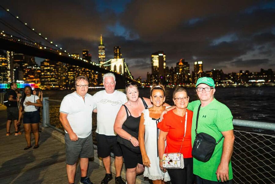 NYC at Night: 3-Hour Luxury Bus Tour of Top Highlights - Fifth Avenue, Rockefeller Center, and St. Patrick’s Cathedral