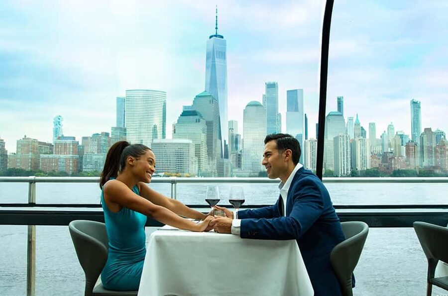 NYC: City Cruises Luxury Brunch, Lunch or Dinner Cruise - Dinner dress code and choosing the right departure