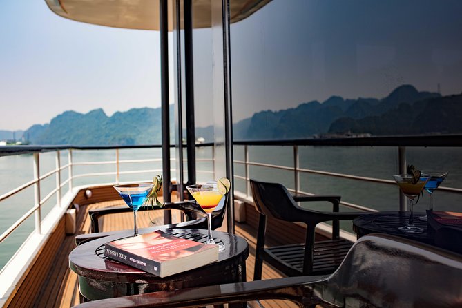 [OFFICIAL]Scarlet Pearl Cruises 5++stars &CATAMARAN ULTRA LUXURY - Sang Cave by kayak and swimming at Ech Lagoon