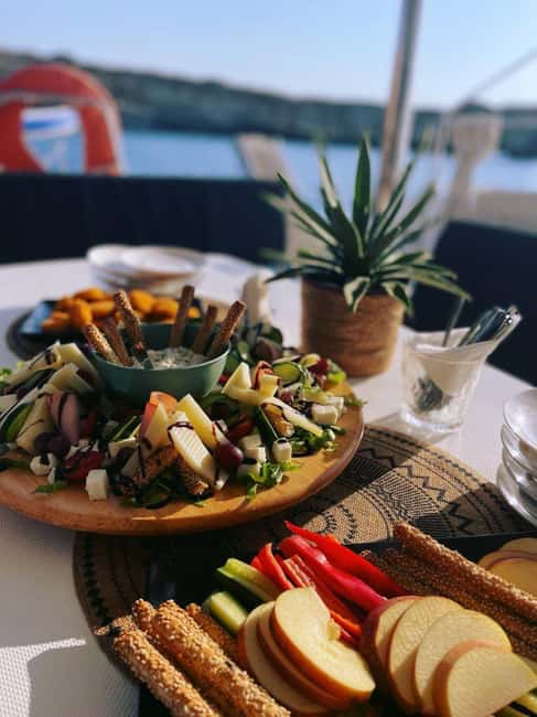 Panormo: Luxury Sunset Catamaran Cruise Sushi & Open Bar - Should you book the Panormo sunset cruise?