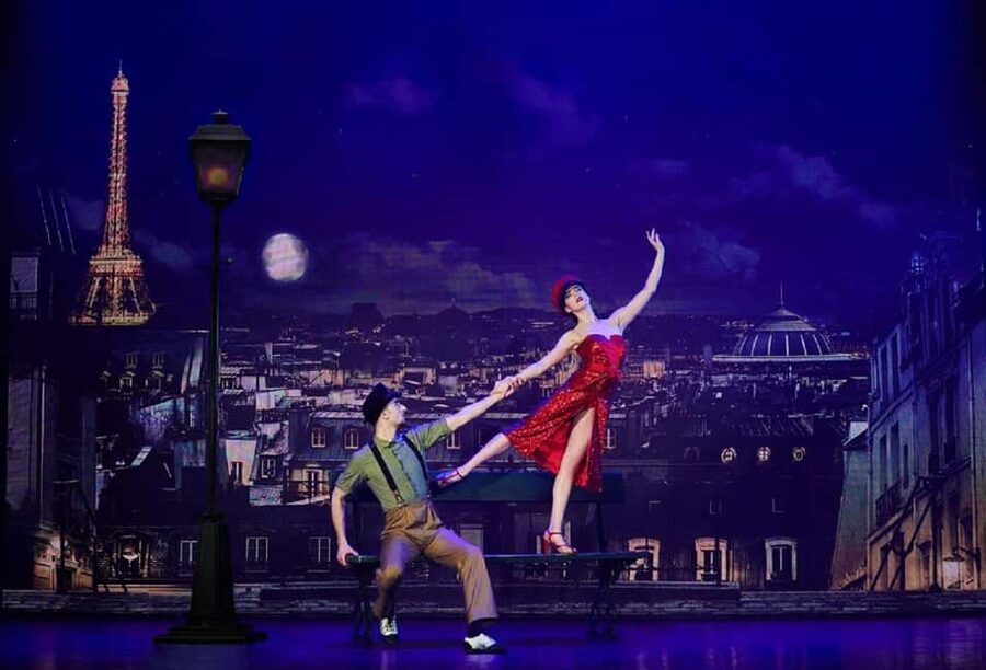 Paris: VIP Dinner and Cabaret Show at Paradis Latin - L’Oiseau Paradis: A Full Cabaret Production