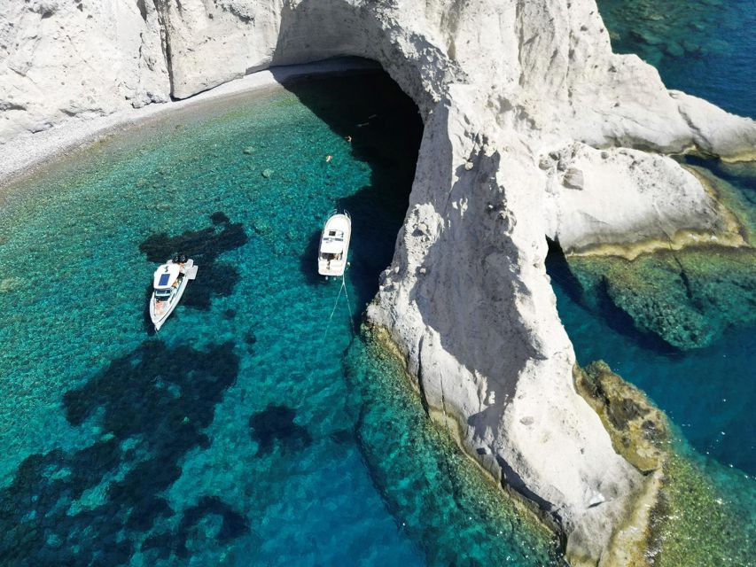 Paros: Private Paros and Antiparos Luxury Speedboat Tour - Livadi is the final chance to swim