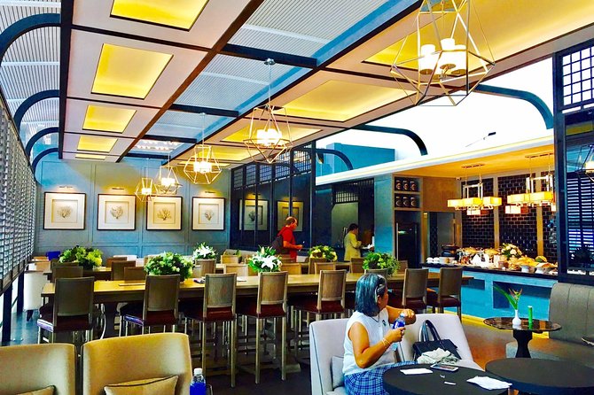 Phuket Airport VIP Fast-Track Immigration with Personal Guide - Is $61.96 per person good value?
