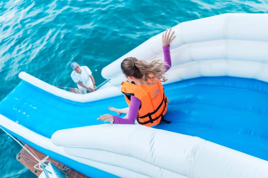 Phuket: James Bond Island Luxury Sunset Cruise - Dinner and the sunset return to Phuket