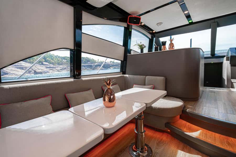 Phuket: Luxury HYPE Yacht to Phang Nga Bay and Hong Island - Koh Hong Lagoon, a short and scenic pause