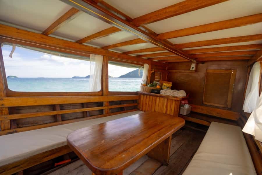 Phuket: Luxury Private Longtail Boat Islands Discovery Tour - A traditional boat with private space