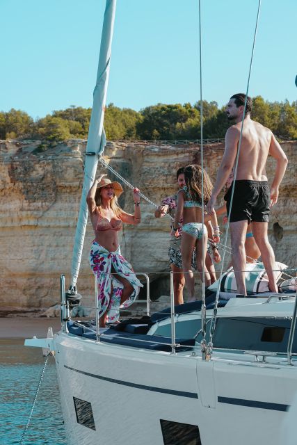 Portimao: Luxury Sail-Yacht Cruise with Sunset Option - Benagil Cave, with an important limitation