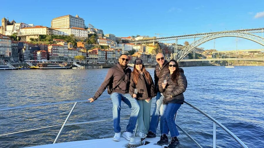 Porto: Luxury 6 Bridges Yacht Cruise with Wine & Snacks - Why Seeing Porto From the Douro Works So Well