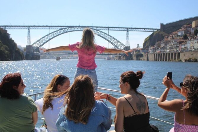Porto: Luxury Yacht Cruise with Wine Tasting & Snacks - Is $66.54 a fair price?