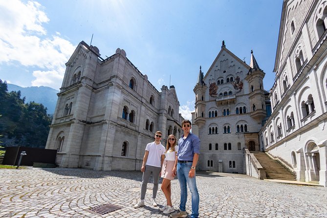 Premium Neuschwanstein Castle and Linderhof VIP Tour from Munich - Neuschwanstein: the star attraction with a demanding approach