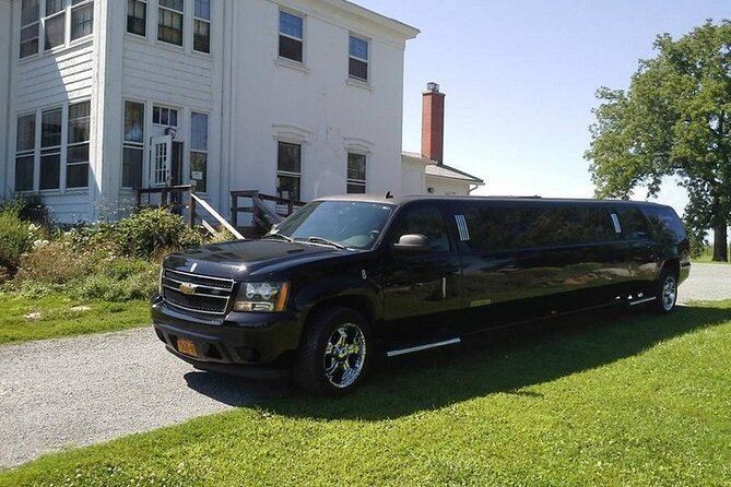 Private Arrival Transfer: From LAS Airport by SUV or Luxury Limo - Choosing between the Escalade and two limousines