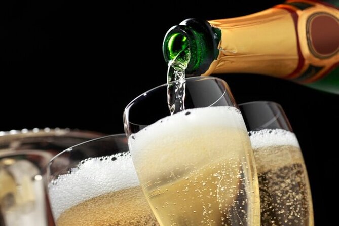 Private Arrival Transfer: From LAS Airport by SUV or Luxury Limo - Families and child seats