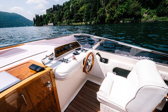 Private Cruise on Lake Como with Luxury Motorboat from 1H to 4H - Key points to know before booking