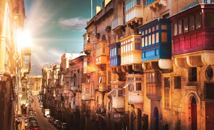Private Driver to roam the island of Malta (VIP) - Building a route around your interests