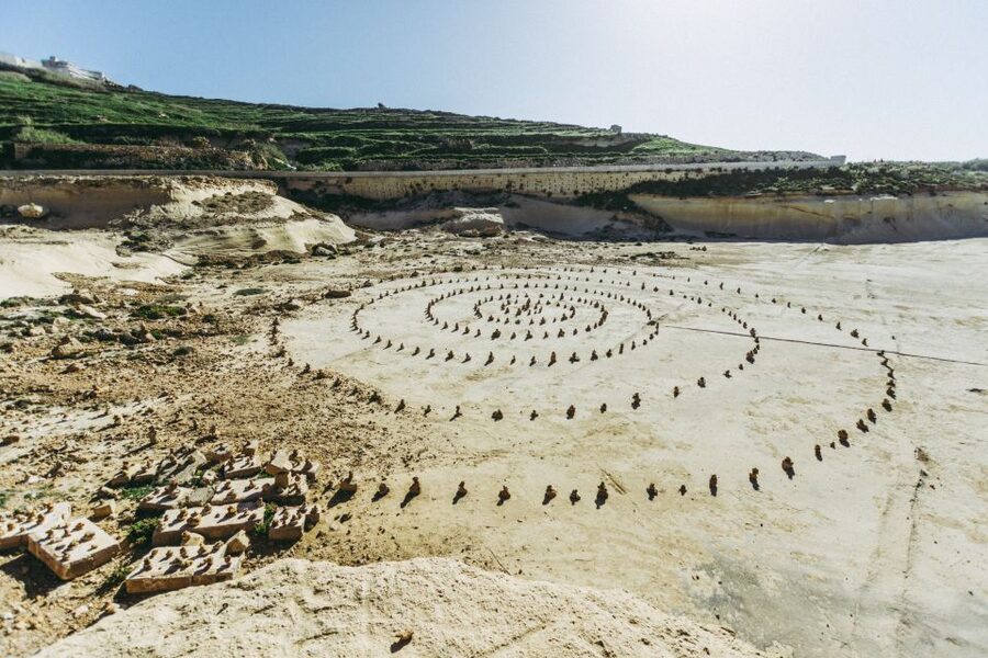 Private Driver to roam the island of Malta (VIP) - Food, water, and comfort on the road