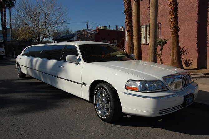 Private Las Vegas Airport to Hotel Luxury Limousine Transfer - The Strip drive is the real attraction
