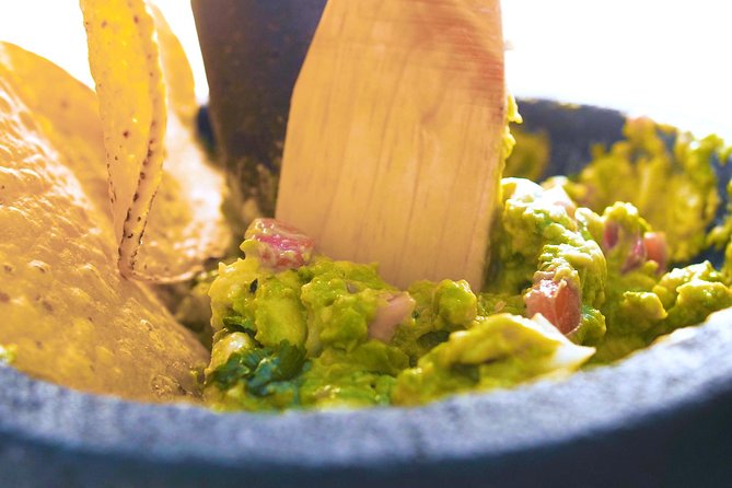 Private Luxury 42ft Sailing with Snorkeling in Los Cabos - Is $990 a fair price for four people?