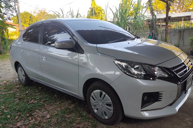 Private Luxury Car rental + English speaking driver: - Choosing between Chiang Mai and farther destinations