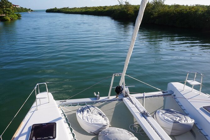 Private Luxury Catamaran Tour to Stingray City and Snorkel - Reef snorkeling or a drink at Rum Point