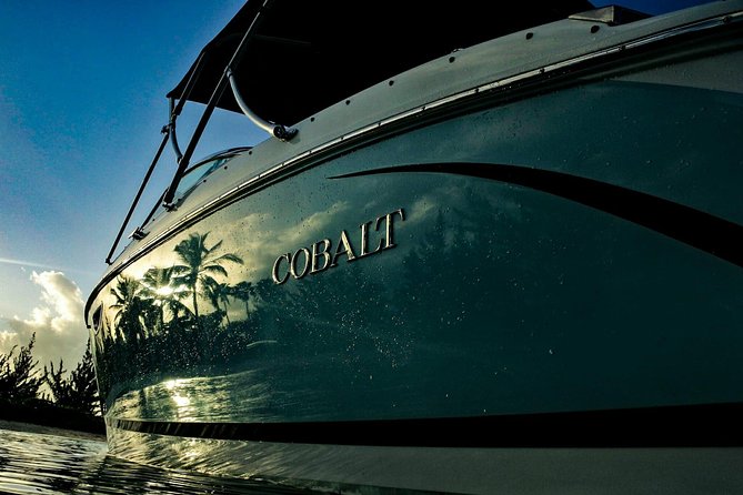 Private, luxury, custom charters to Stingray City, Snorkeling & More - The crew and the personal touch