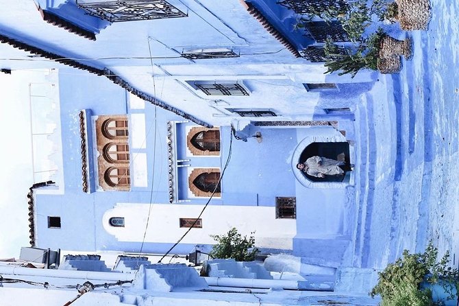 Private Luxury Day Trip from Fes to Chefchaouen - Four to five hours in Chefchaouen
