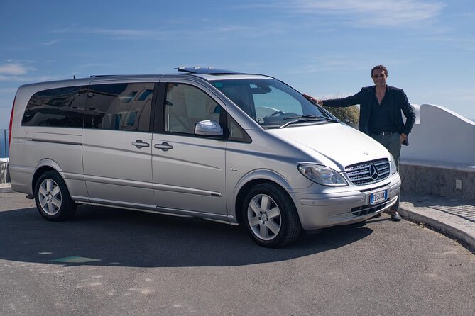 Private Luxury Minivan Full-Day Amalfi Coast Driving Tour - Lunch and photo stops: where the day can improve