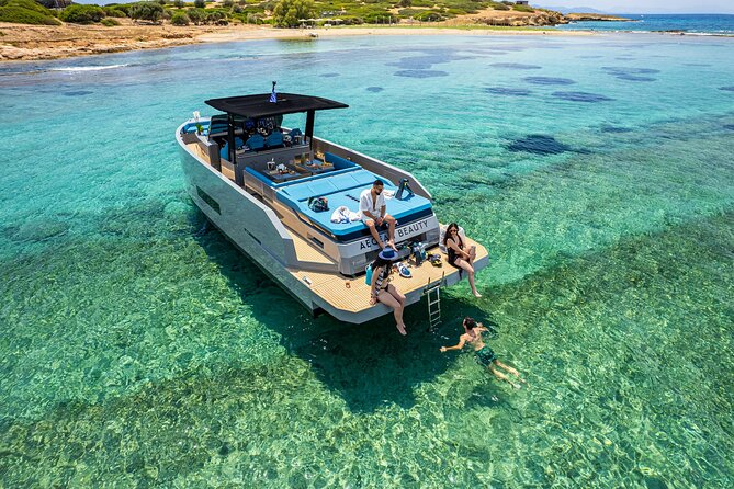 Private Luxury Powerboat Day Tour in Athens - Who will enjoy this Athens boat tour most?