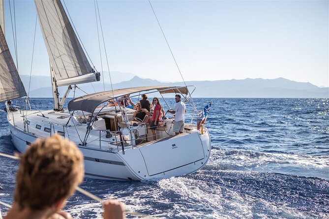 Private Luxury Sailing Trips to Dia Island - St. George’s Bay and the Swimming Stop