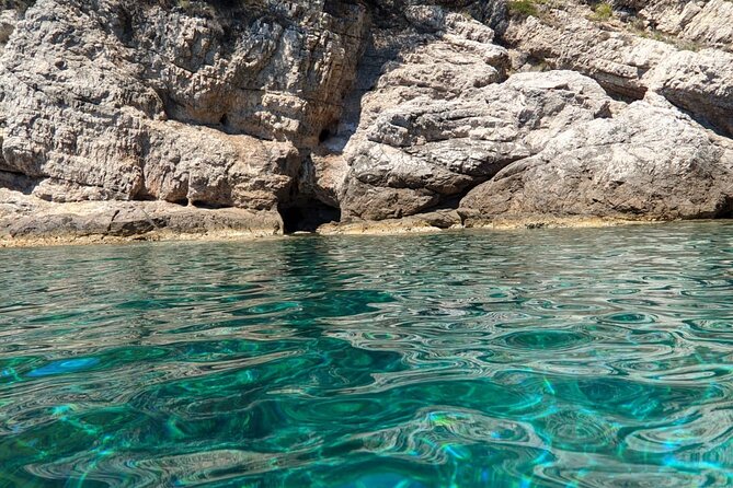 Private luxury speedboat tour-Islands, caves, beaches, snorkeling - Lopud brings churches, a monastery, and a walk