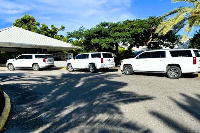 Private Luxury SUV Airport Transfer (Round-Trip) - The 15-minute ride to your hotel or villa