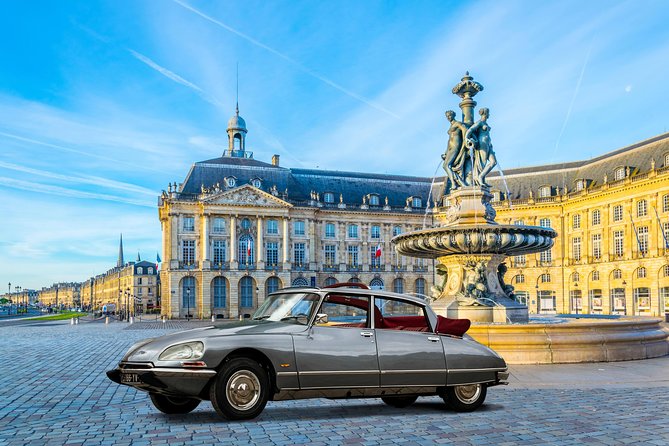 Private luxury tour of Bordeaux in a magnificent Citroen DS - 2 hours - Gates, river views, and the old port side