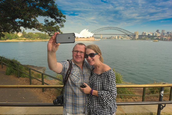 Private Luxury Tour: Sydney Sightseeing Experience - Paddington and Darlinghurst reveal older residential Sydney