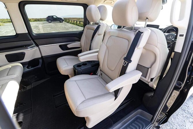 Private luxury transfer from Edinburgh Airport to Edinburgh - From airport doors to an Edinburgh address