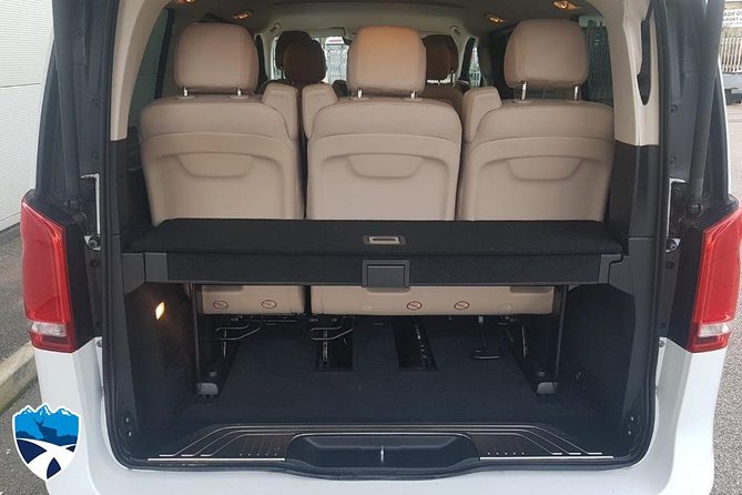 Private luxury transfer from Edinburgh Airport to Edinburgh - The personal side of the service