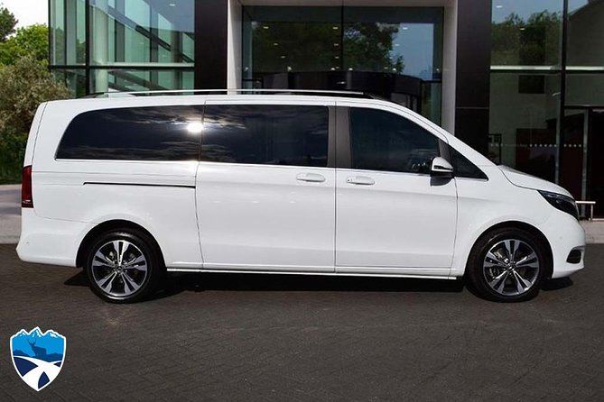 Private luxury transfer from Edinburgh Airport to Edinburgh - A good choice for first arrivals and tricky addresses