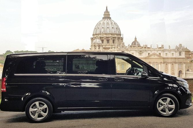 Private Luxury Transfer from Fiumicino Airport to Rome - Leaving Fiumicino with a driver waiting