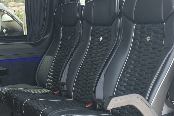 Private Luxury Transfer From/To Athens International Airport - Meeting your driver at Athens Airport